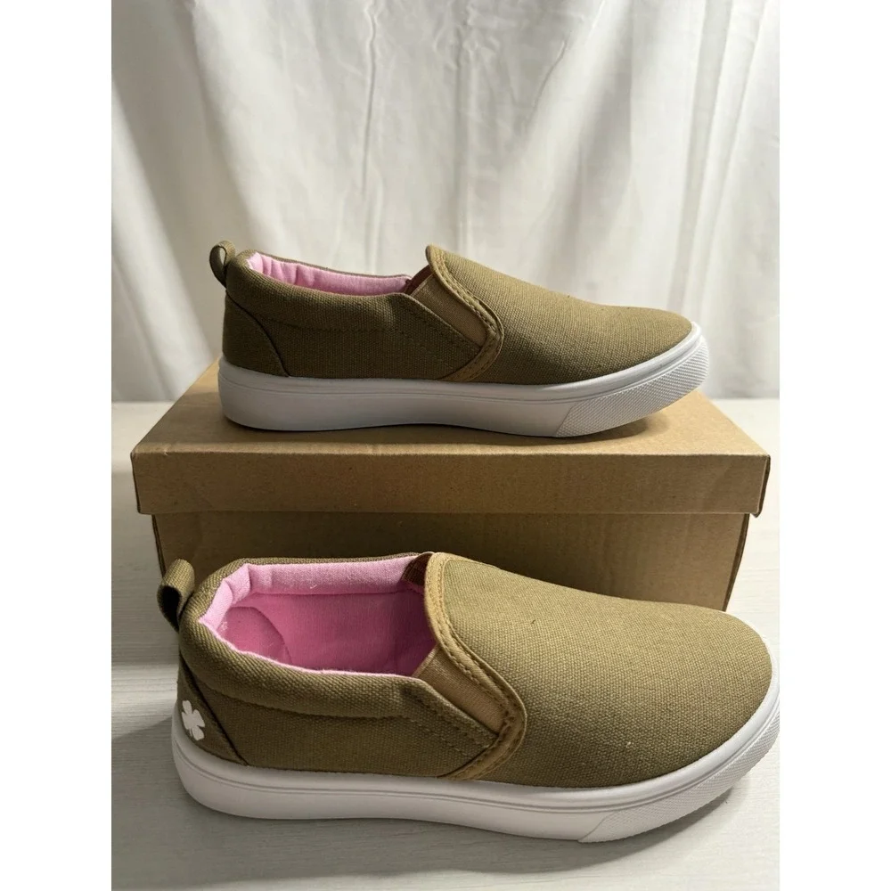Lucky Brand Girls Slip On Shoe Size 1M New In Box